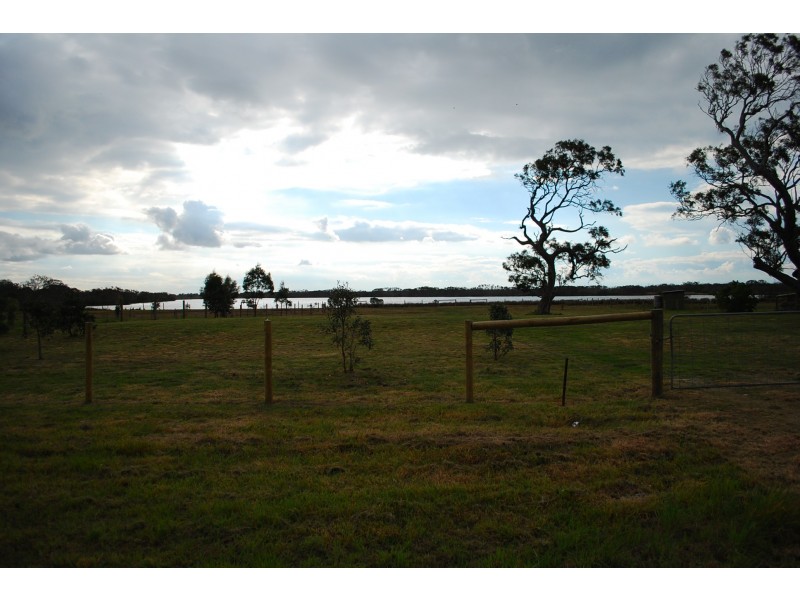 3-5 Seacomb Landing Road, Seacombe VIC 3851