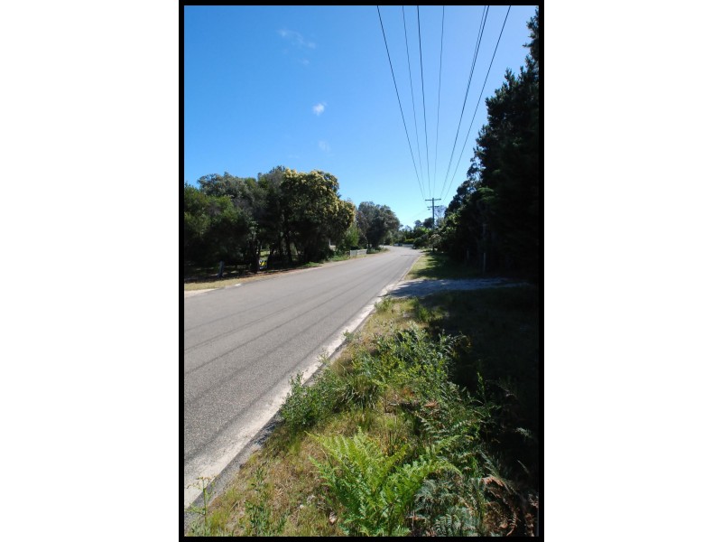 71 Toorak Avenue, Loch Sport VIC 3851