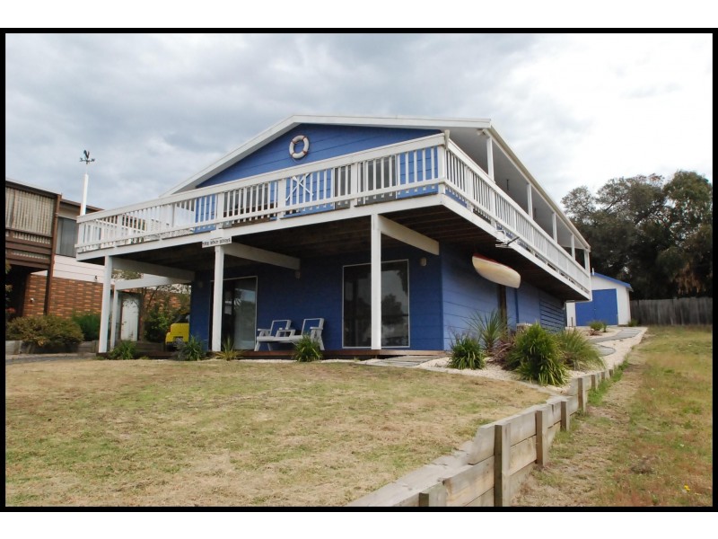 23 Holmes Street, Loch Sport VIC 3851