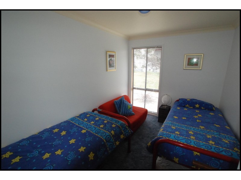 23 Holmes Street, Loch Sport VIC 3851