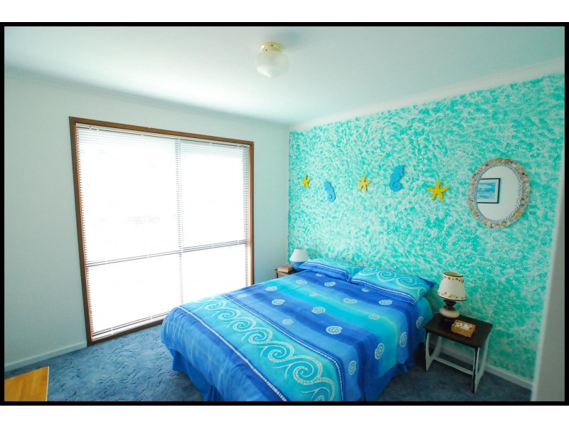 23 Holmes Street, Loch Sport VIC 3851