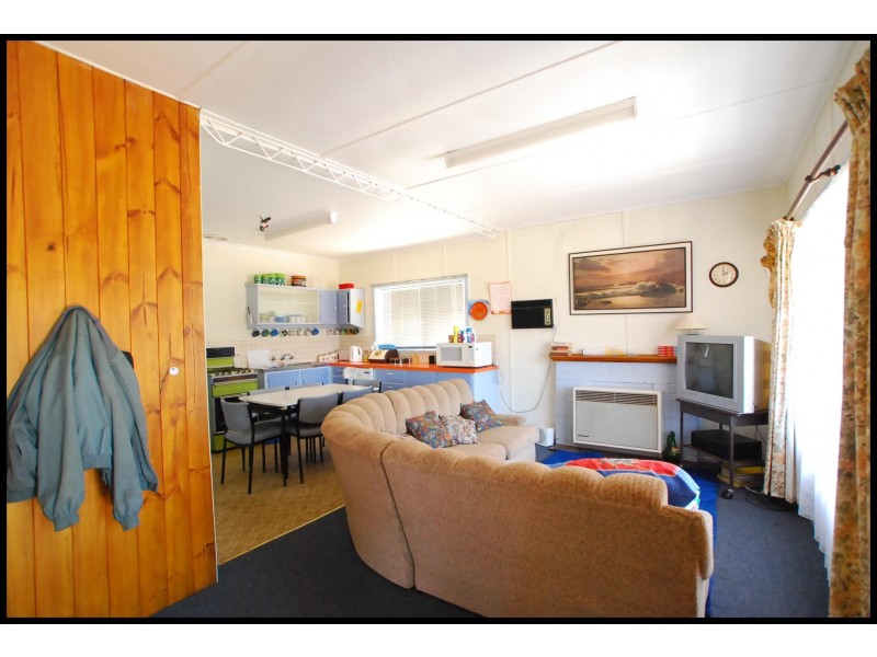 98 Campbell Street, Loch Sport VIC 3851