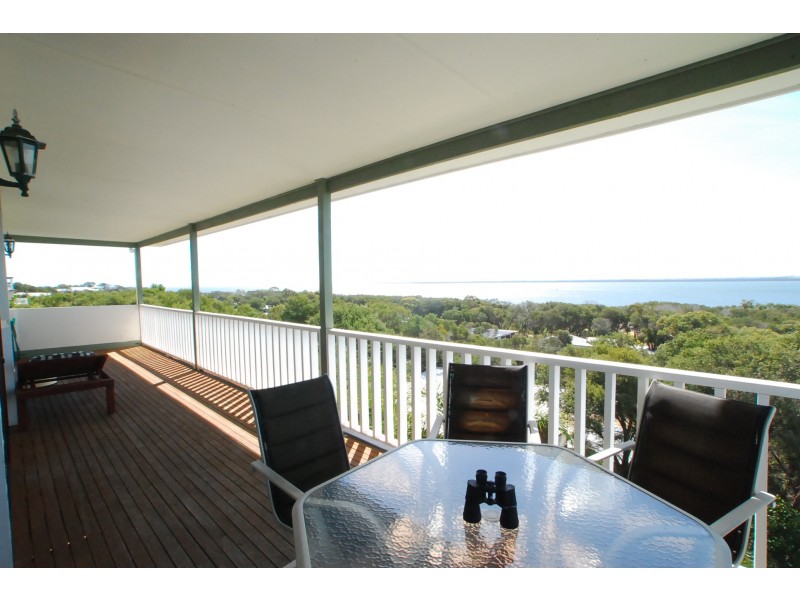 67 Wattle Grove, Loch Sport VIC 3851