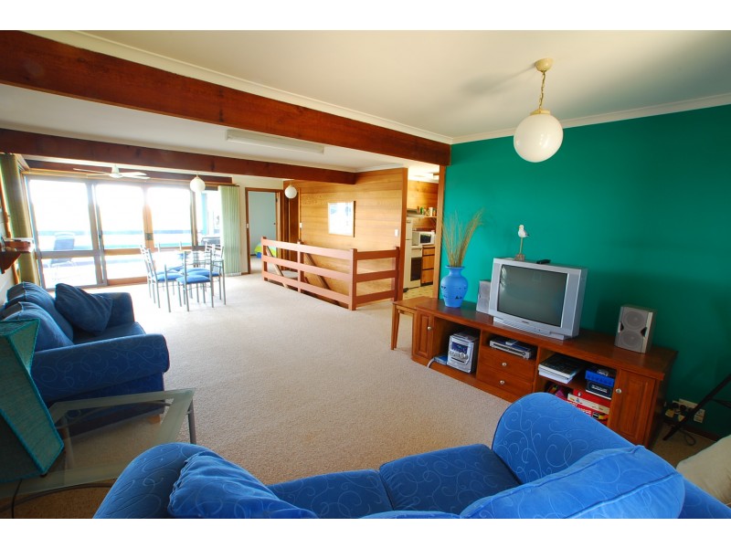 3 Catherine Court, Loch Sport VIC 3851