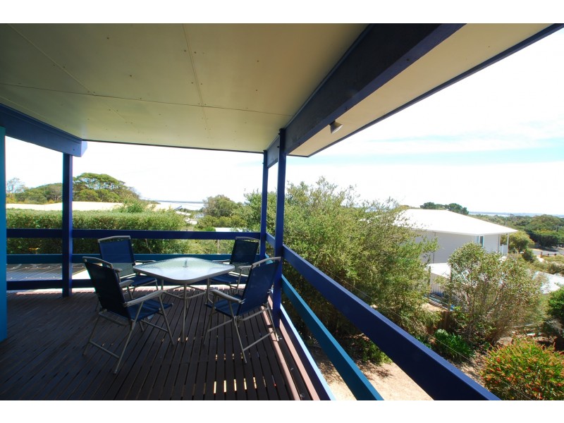 3 Catherine Court, Loch Sport VIC 3851