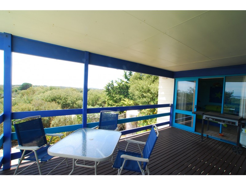 3 Catherine Court, Loch Sport VIC 3851