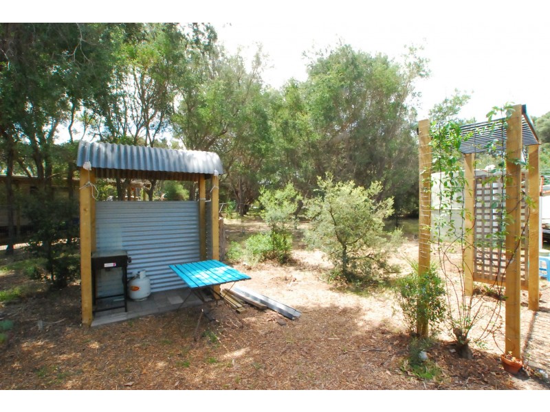 343 National Park Rod, Loch Sport VIC 3851