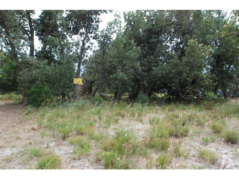 3 Caldwell Street, Loch Sport VIC 3851