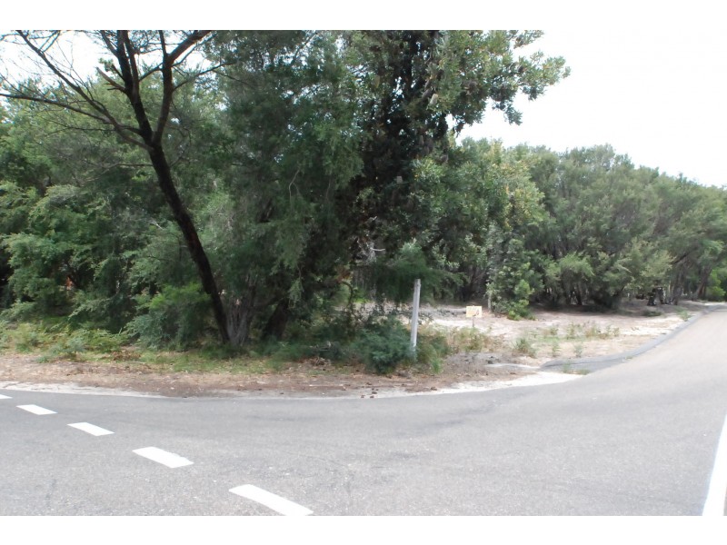 10 Bernadette  Street, Loch Sport VIC 3851