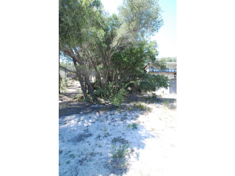 61 Seagull Drive, Loch Sport VIC 3851
