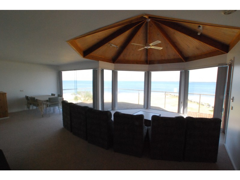 68 The Boulevarde, Loch Sport VIC 3851