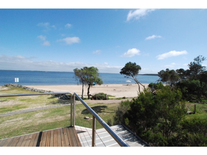 68 The Boulevarde, Loch Sport VIC 3851