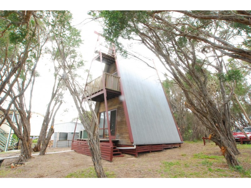 71 Pelican Street, Loch Sport VIC 3851