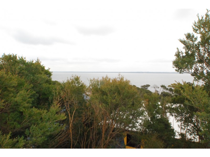 71 Pelican Street, Loch Sport VIC 3851