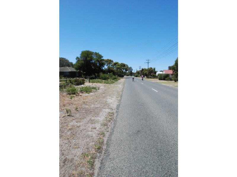 75 National Park Road, Loch Sport VIC 3851