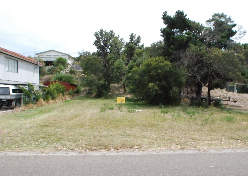 70 Wallaby Street, Loch Sport VIC 3851