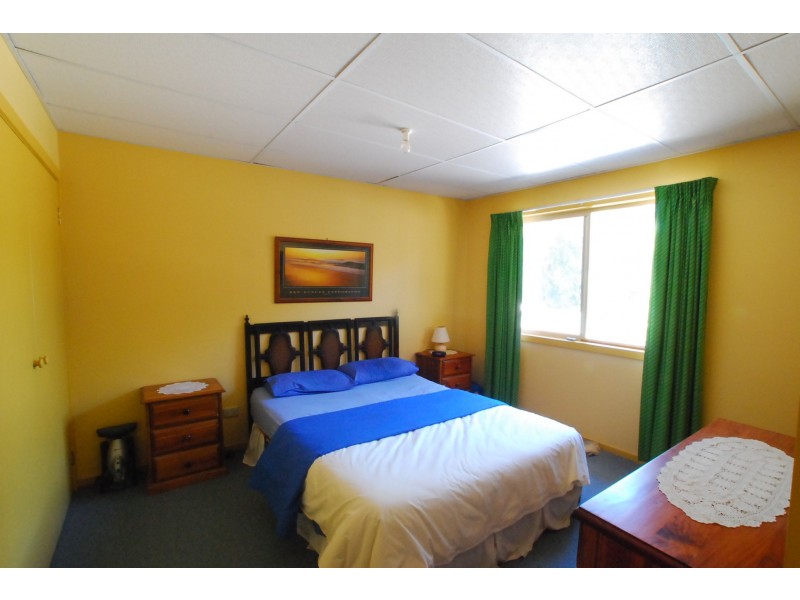 46-48 Central Avenue, Loch Sport VIC 3851