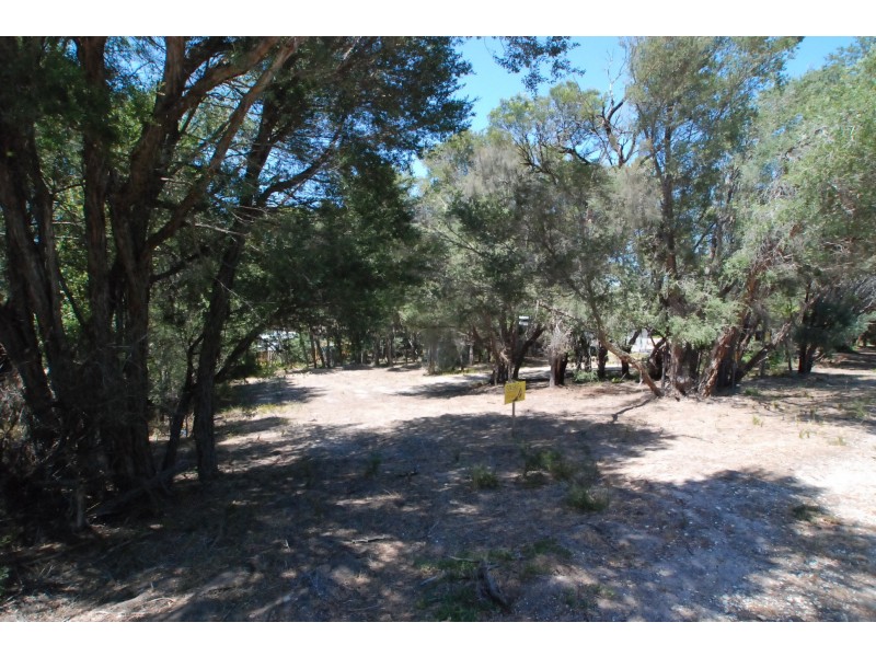 28 Pelican Street, Loch Sport VIC 3851