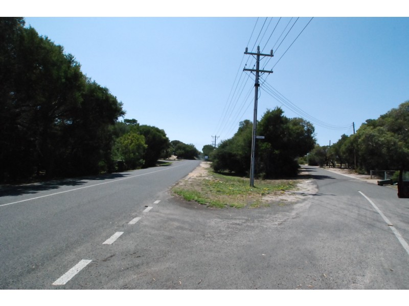 2 Possum Court, Loch Sport VIC 3851