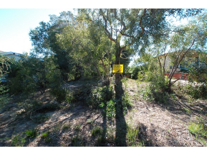 9 Catherine Court, Loch Sport VIC 3851