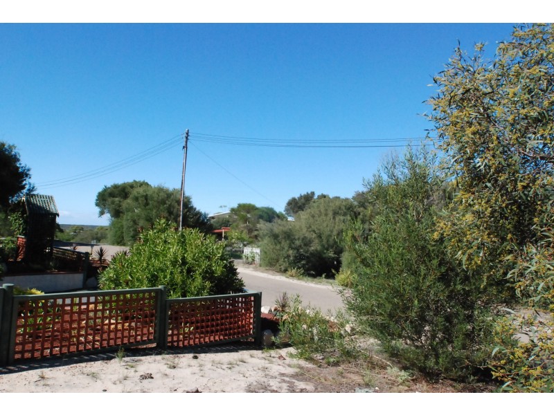 9 Catherine Court, Loch Sport VIC 3851