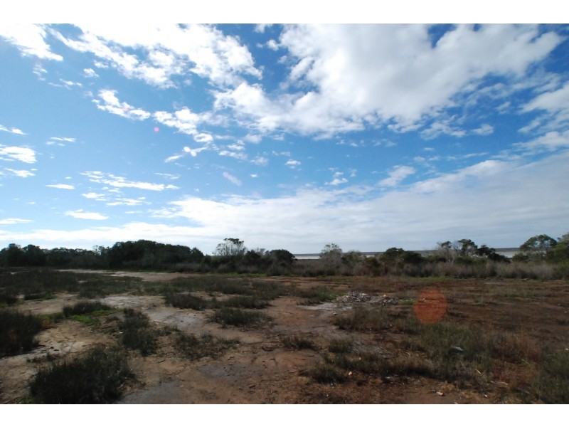 10 Sanctuary Road, Loch Sport VIC 3851