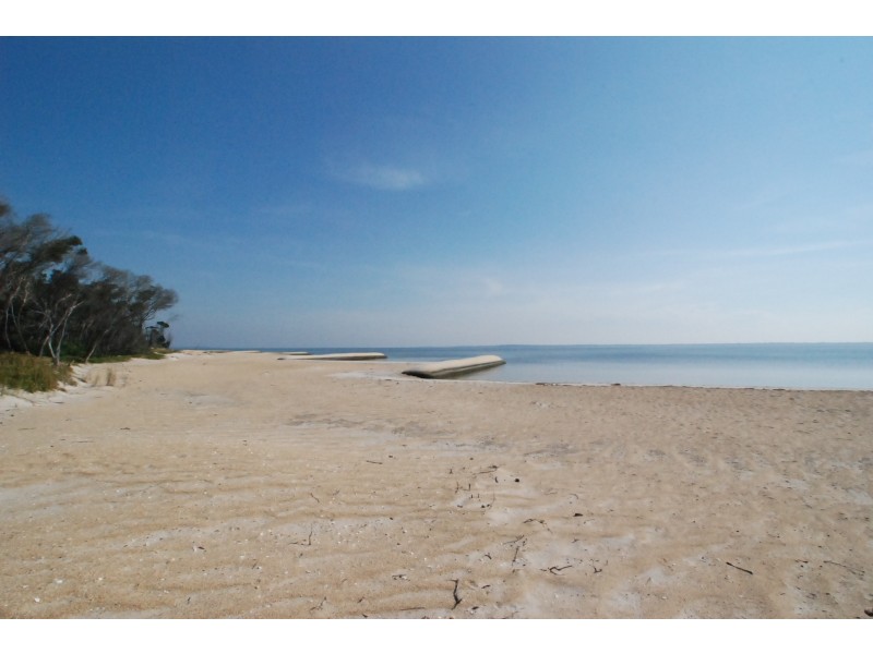 71 Seagull Drive, Loch Sport VIC 3851