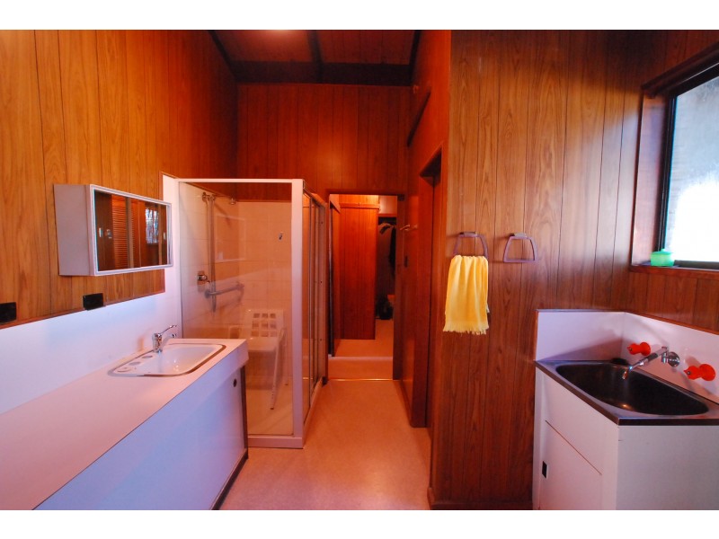 9 Toorak Avenue, Loch Sport VIC 3851