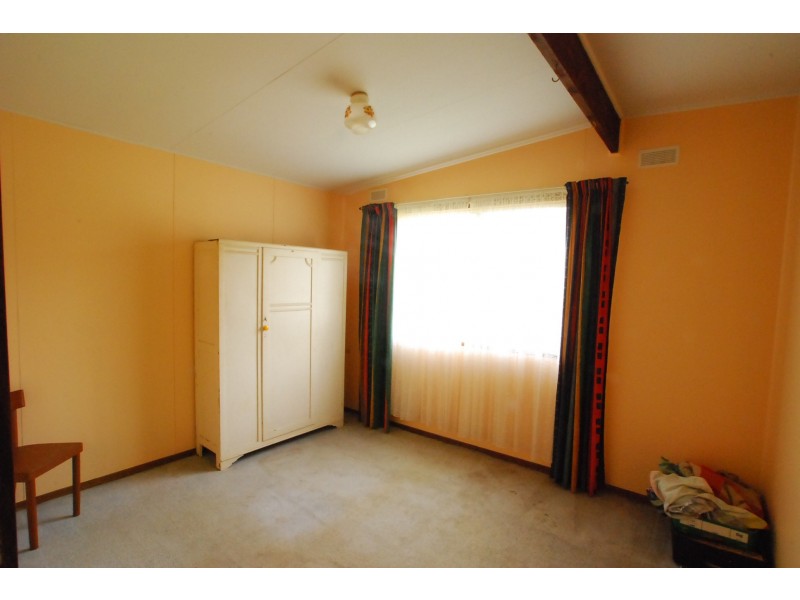 5 Wallaby Street, Loch Sport VIC 3851