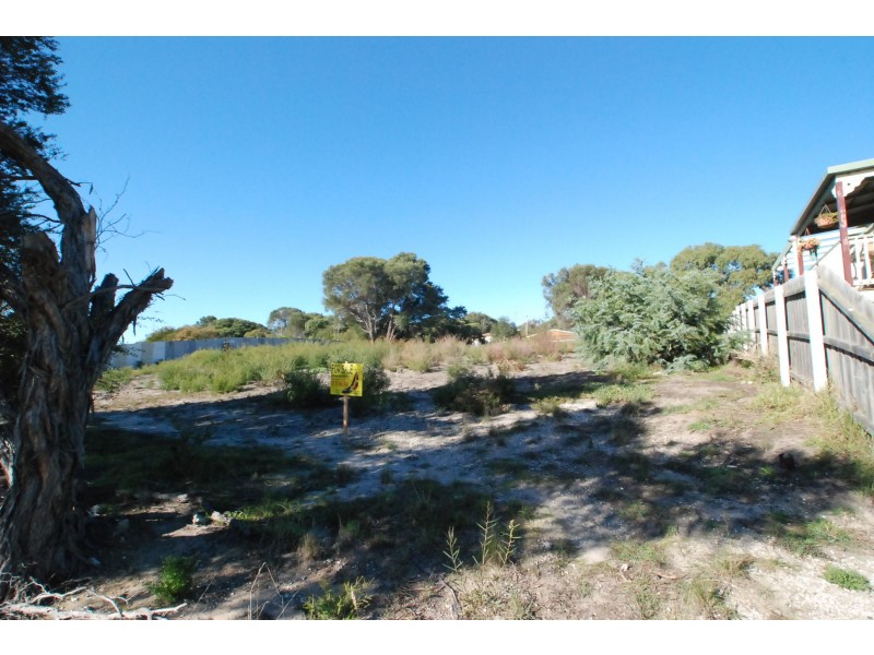 306 National Park Road, Loch Sport VIC 3851
