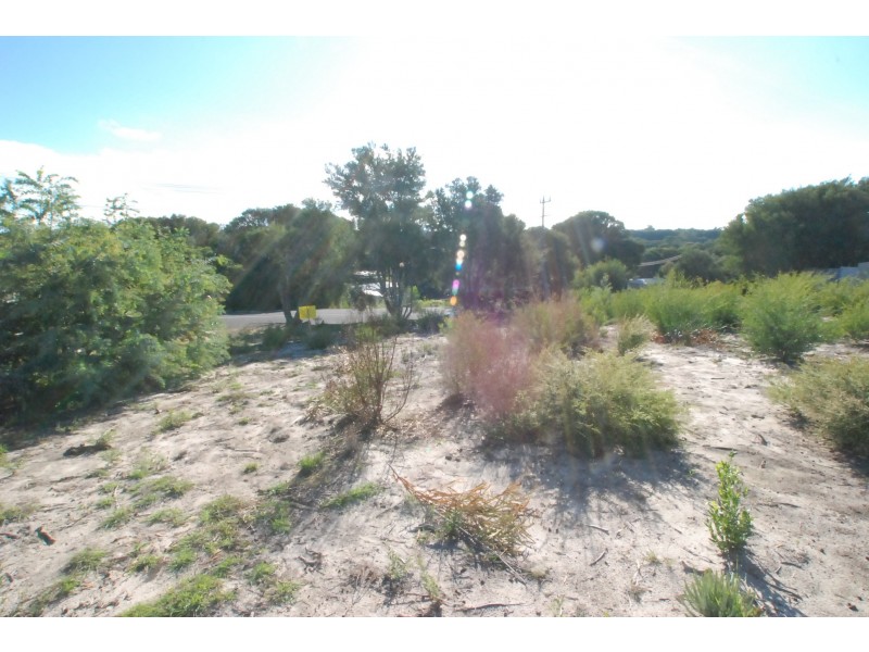 306 National Park Road, Loch Sport VIC 3851