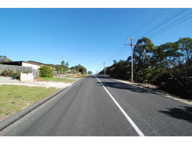 306 National Park Road, Loch Sport VIC 3851