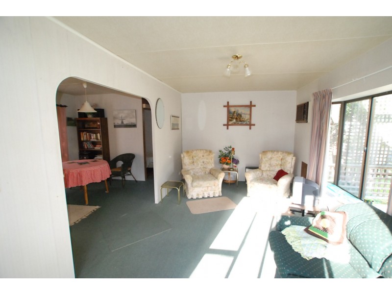 66 Campbell Street, Loch Sport VIC 3851