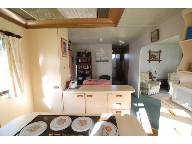 66 Campbell Street, Loch Sport VIC 3851