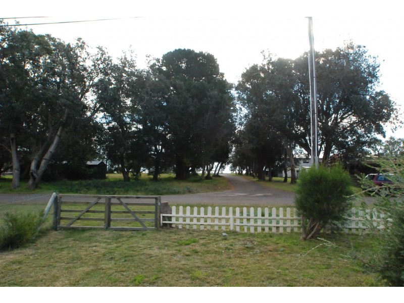 66 Campbell Street, Loch Sport VIC 3851