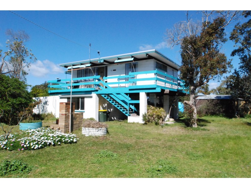 6 Karen Court, Loch Sport VIC 3851