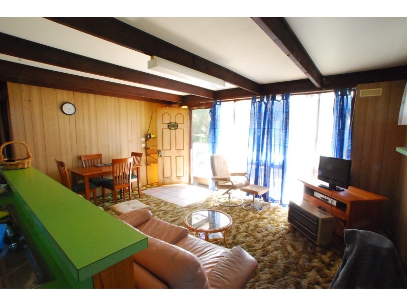 6 Karen Court, Loch Sport VIC 3851