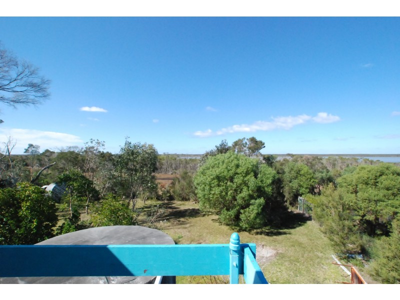 6 Karen Court, Loch Sport VIC 3851