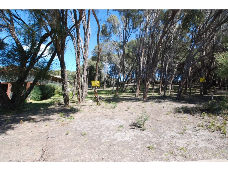 6 Wallaby Street, Loch Sport VIC 3851