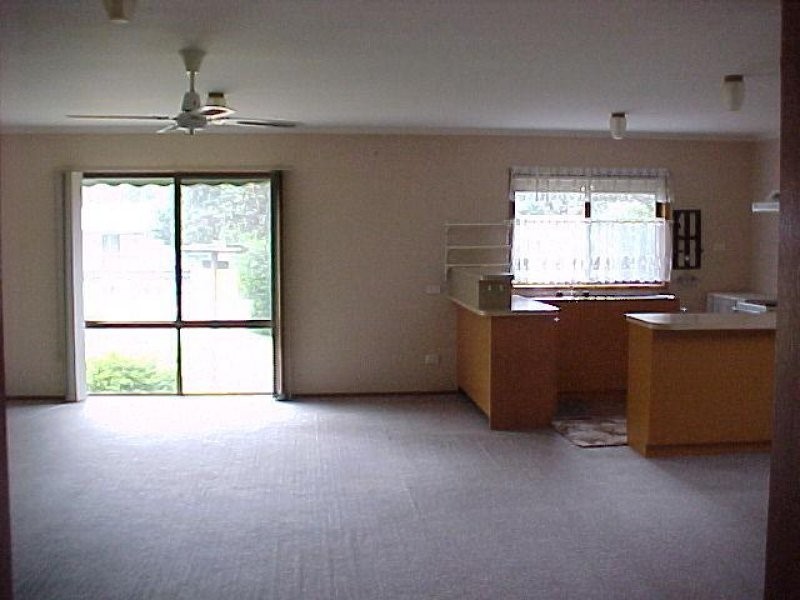 14 Robin Street, Loch Sport VIC 3851