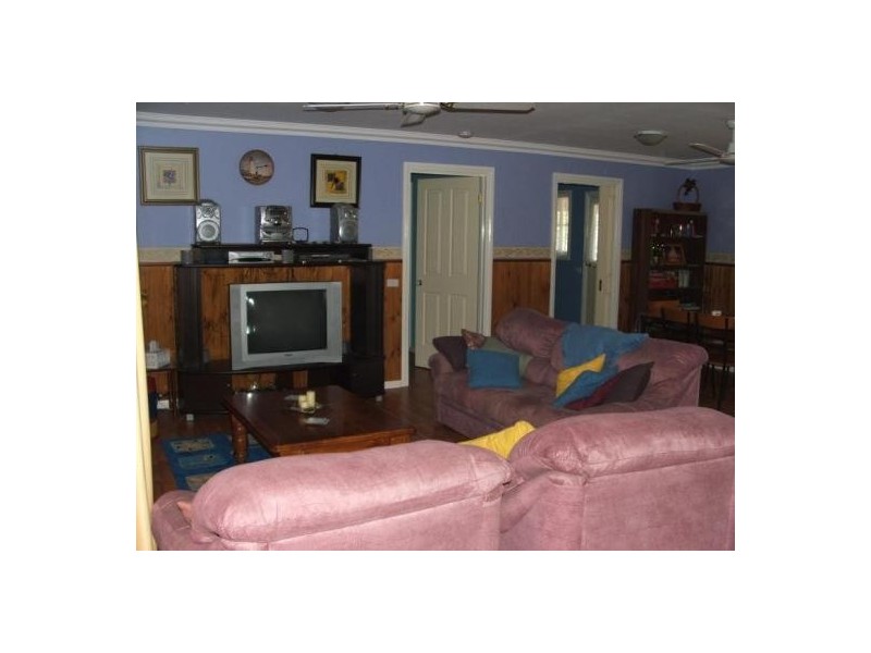 40-42 Wattle Grove, Loch Sport VIC 3851