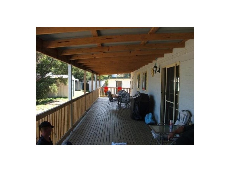 40-42 Wattle Grove, Loch Sport VIC 3851