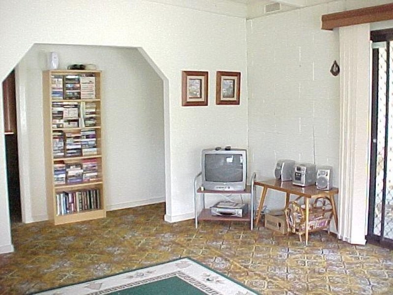 5 Marina Drive, Loch Sport VIC 3851