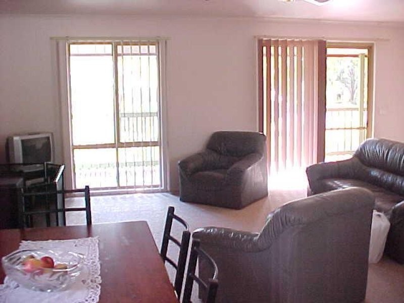 48 Fisher Parade, Loch Sport VIC 3851