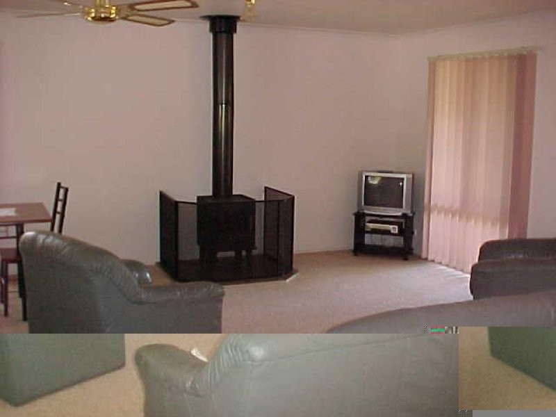 48 Fisher Parade, Loch Sport VIC 3851