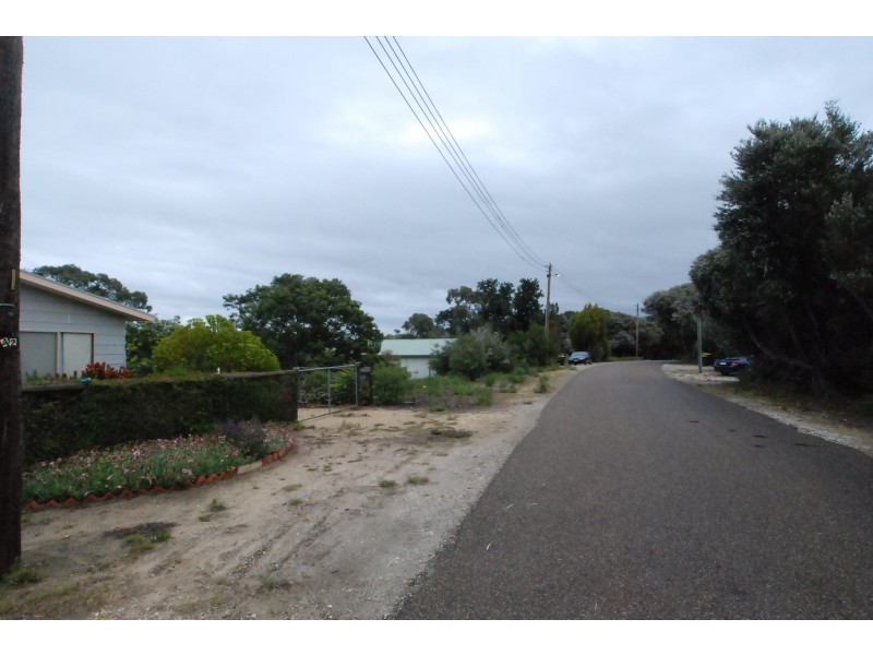 42 Goodlett Avenue, Loch Sport VIC 3851