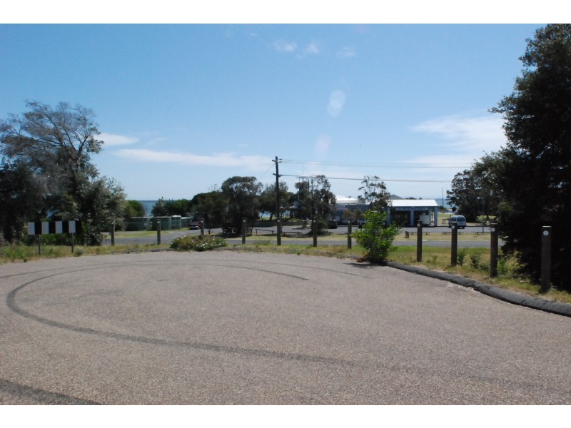 30 & 32 Cove Street, Loch Sport VIC 3851