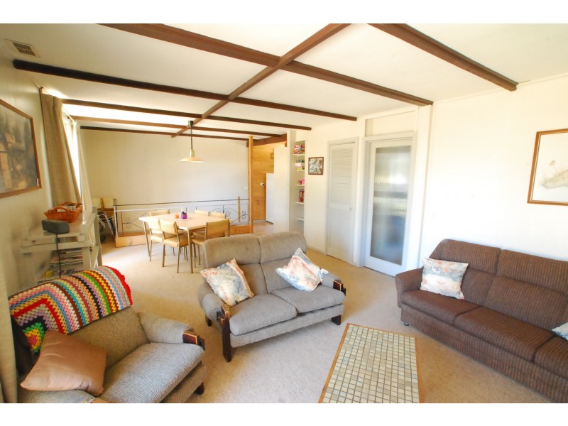 45 Davies Street, Loch Sport VIC 3851