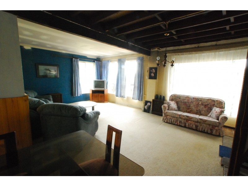 92 Goodlett Avenue, Loch Sport VIC 3851