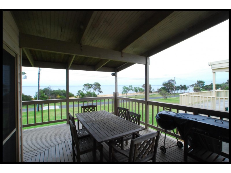 50 Victoria Parade, Loch Sport VIC 3851